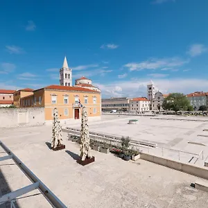 tinel-superior-residence.hotelinzadar.com/