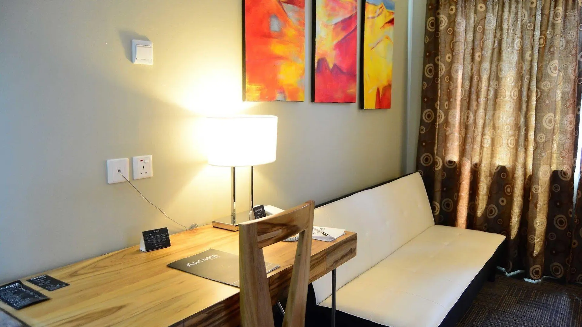 Hotel Arcadia Suites - Kampala